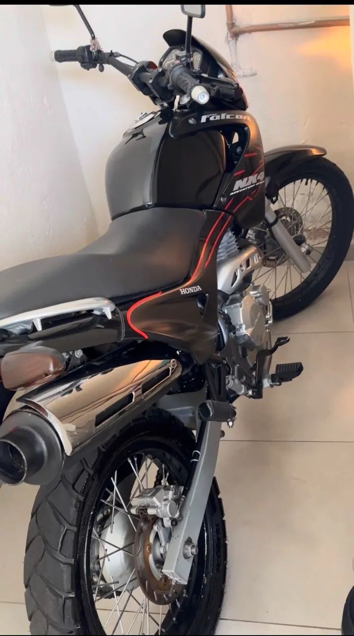Falcon 400cc - Foto 2