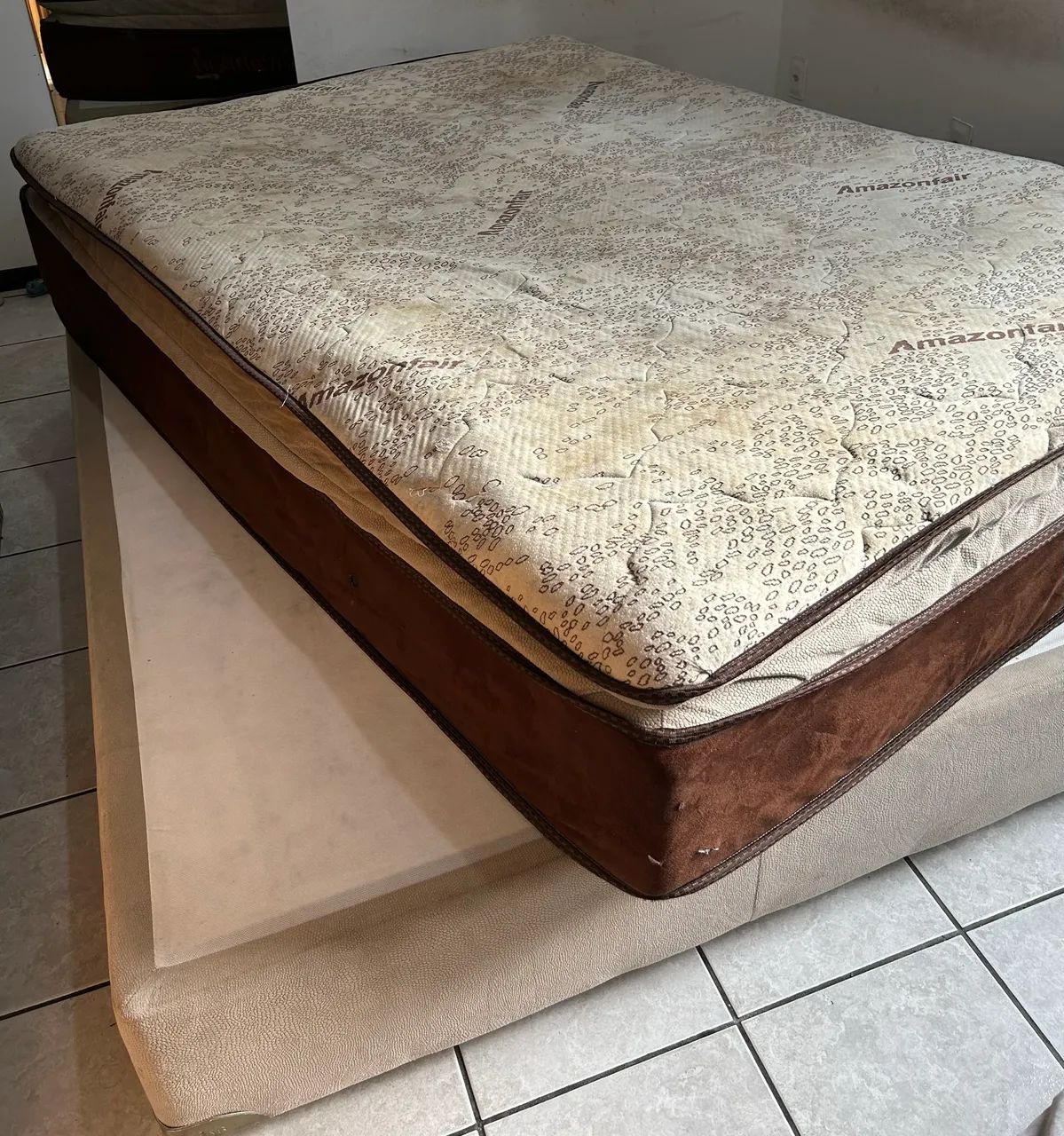 Vendo cama king 