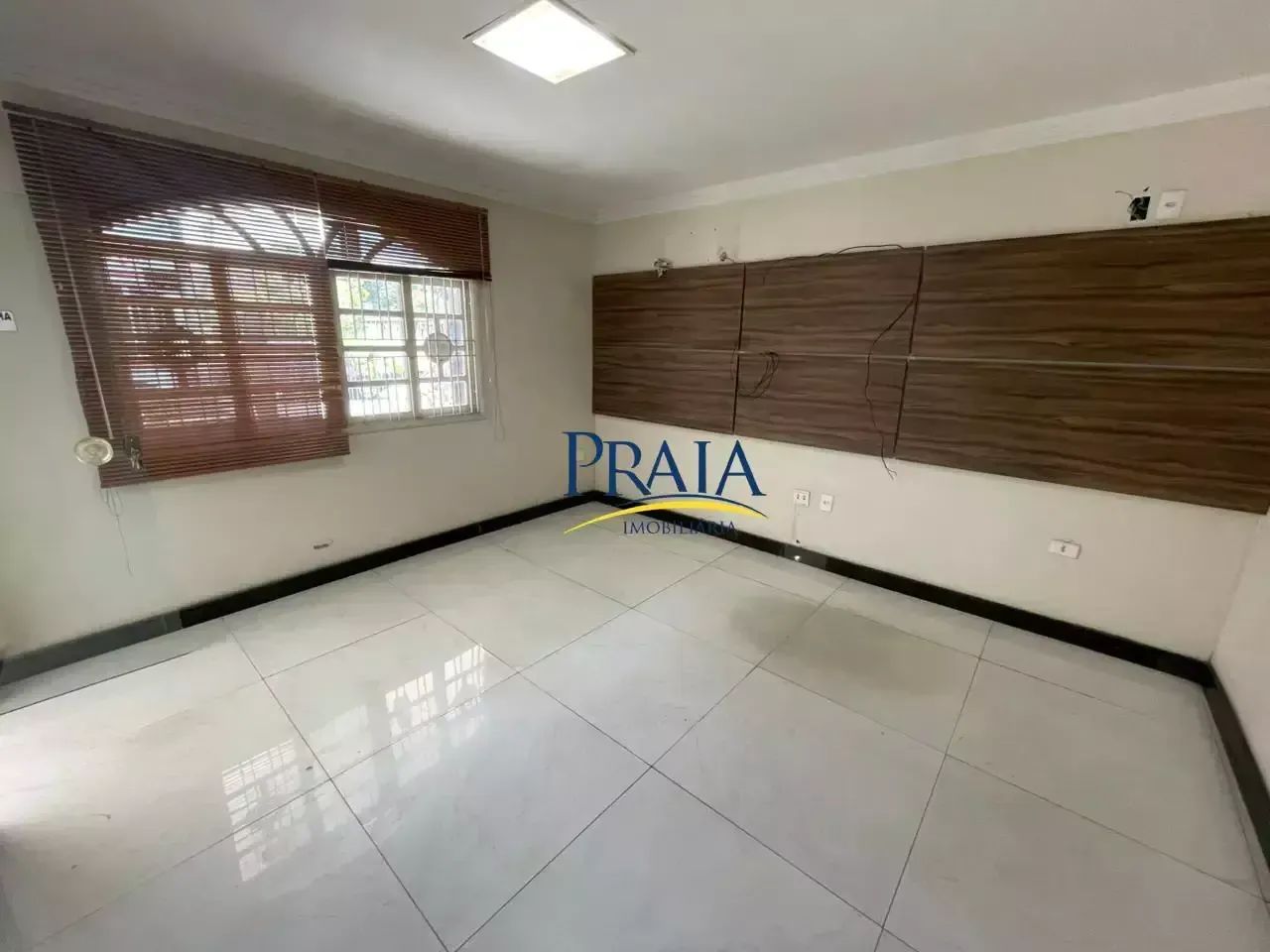Casa Comercial com 4 Quartos para alugar, 100m² - Jaburuna - Foto 4