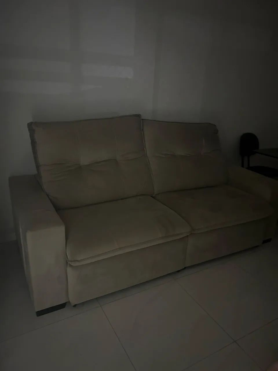Retractable and Reclining Sofa459238866054041600
