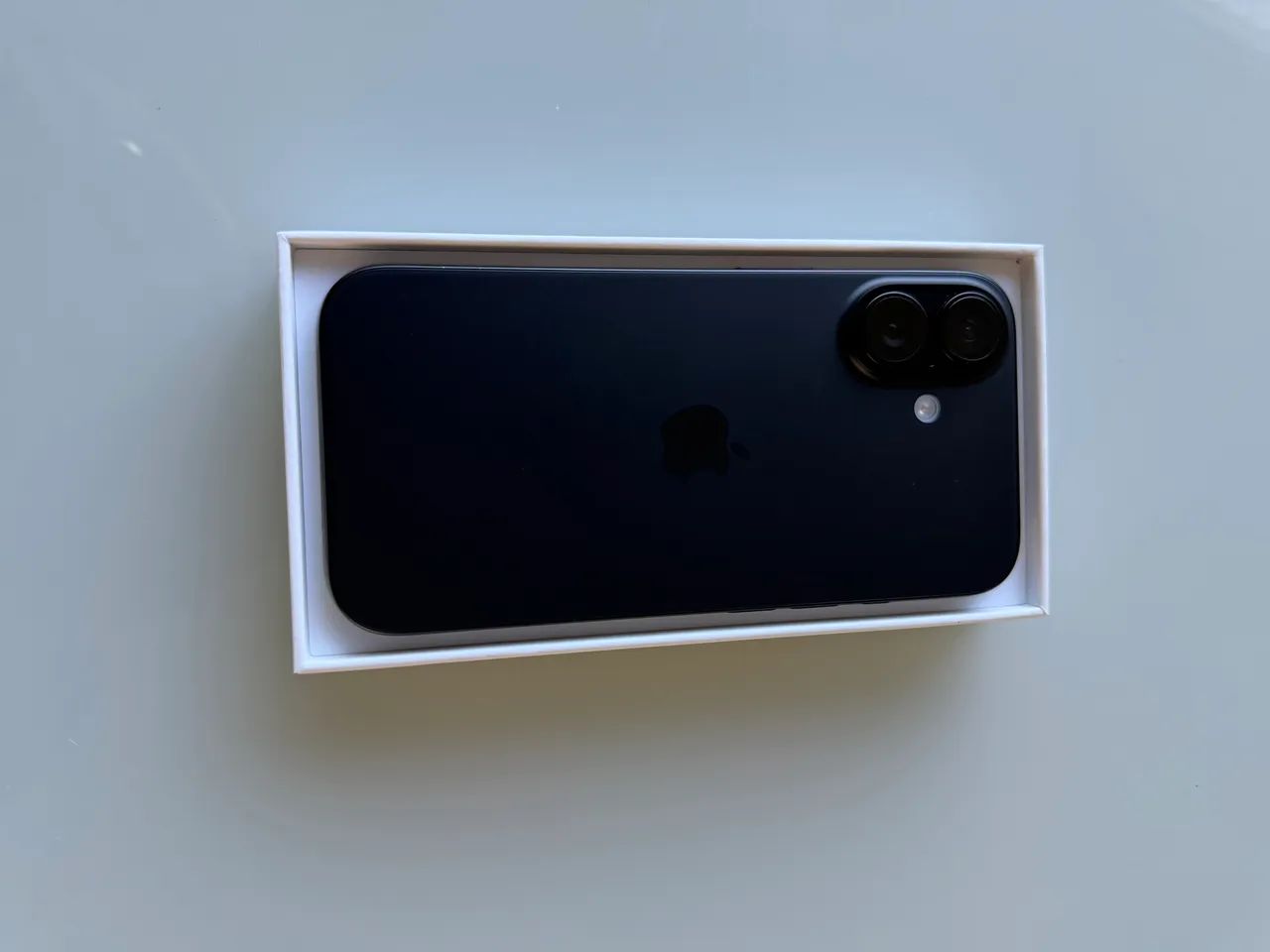 iPhone 16 128Gb preto - Foto 2