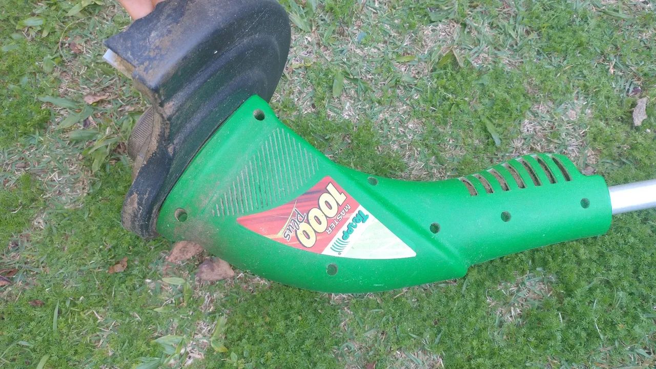 VENDO ROÇADEIRA ELÉTRICA 