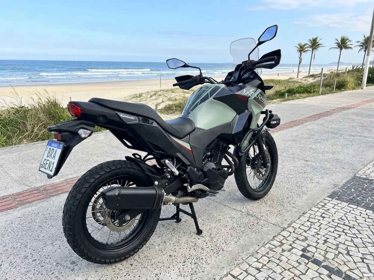 Kawasaki Versys 300 3.700 km leilão de financeira - Foto 5