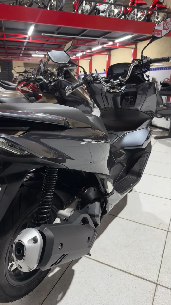 PCX 2024 com apenas 800km - Foto 2