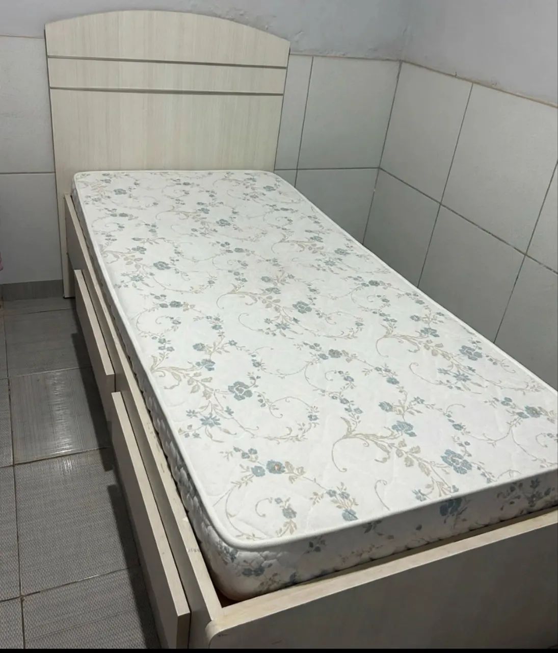 Bicama de solteiro com auxiliar + 2 gavetas