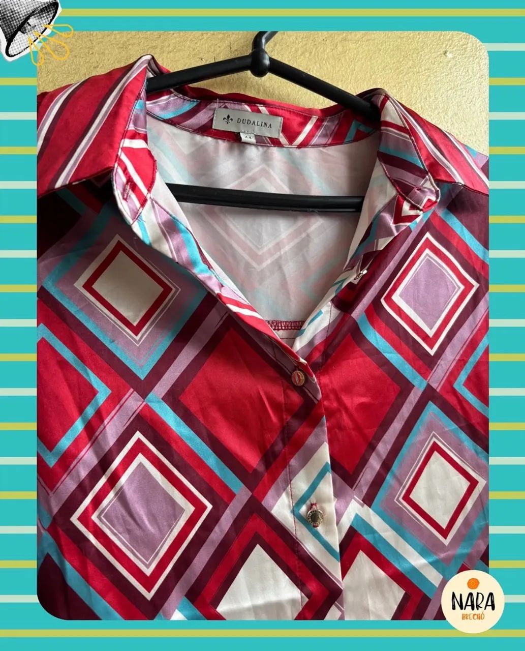 Blusa de botão estampada  - Foto 2