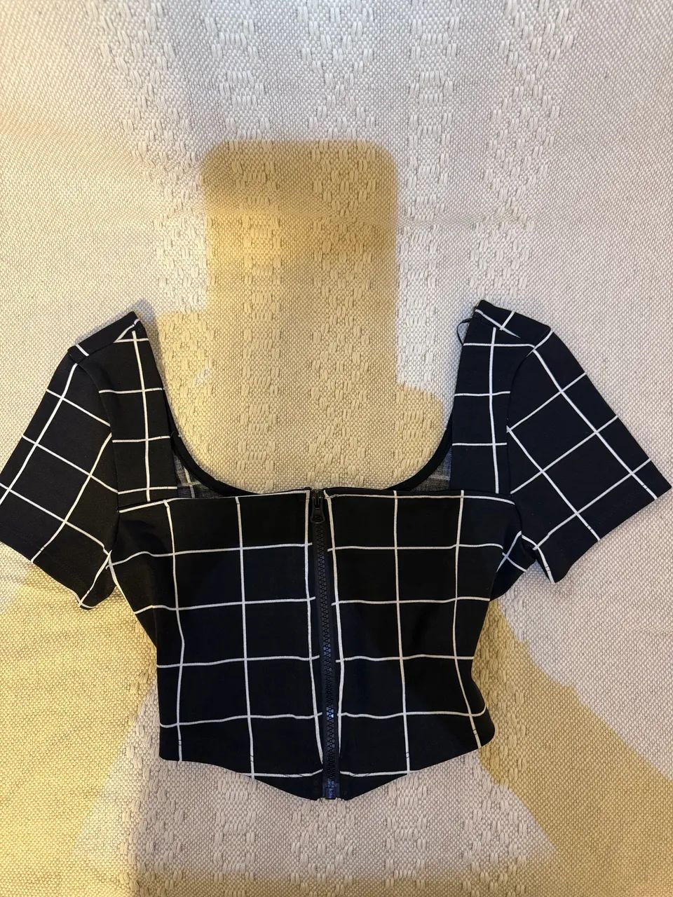 Top Preto Quadriculado De Zíper  - Foto 2