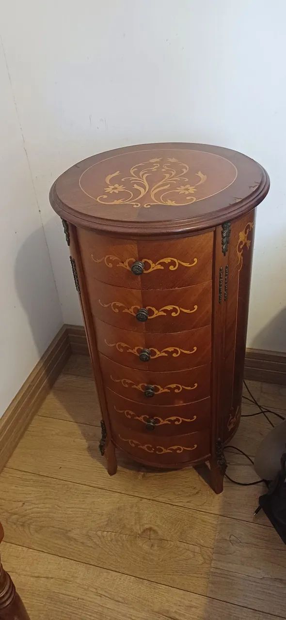 Mesinha de cabeceira em madeira !65204505235074120