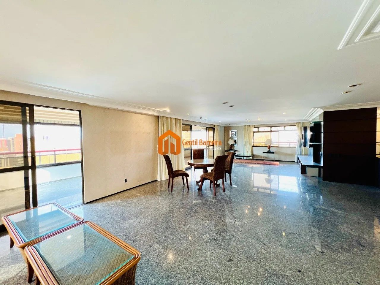 Tudo Surpreende Neste Apartamento de 330m²