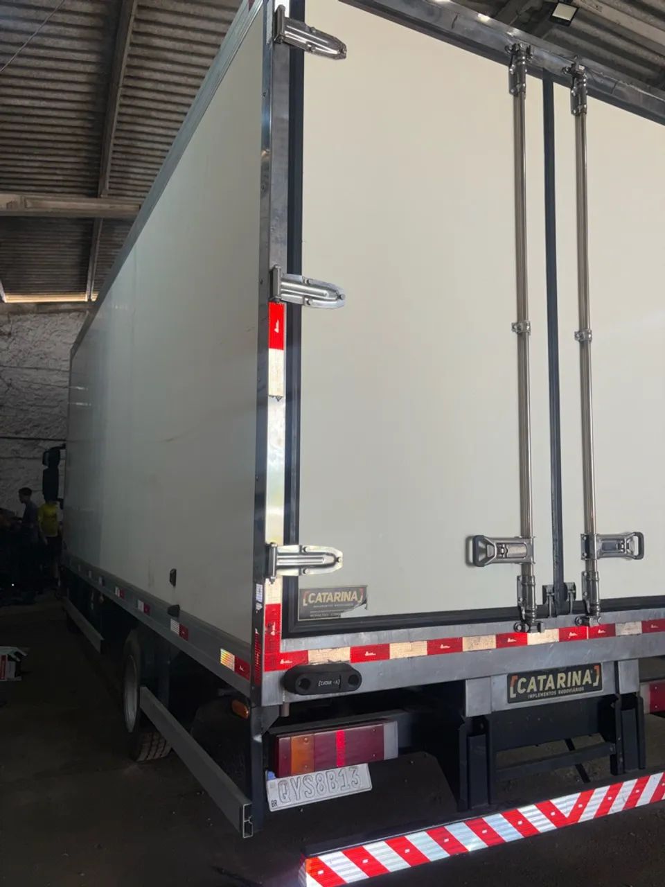 Iveco Tector 11 190 Revisado Extra - Foto 2