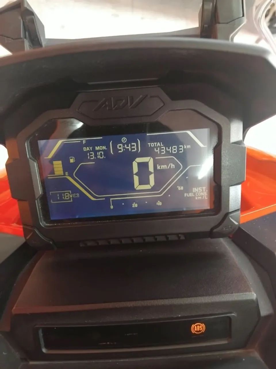 Adv 150 ABS 2021 - Foto 3