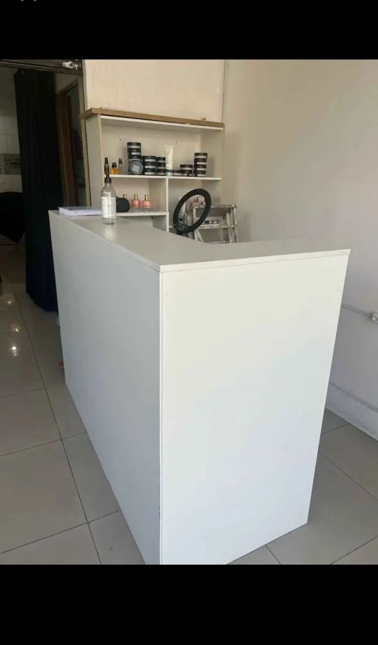 Balcão recpçao em MDF