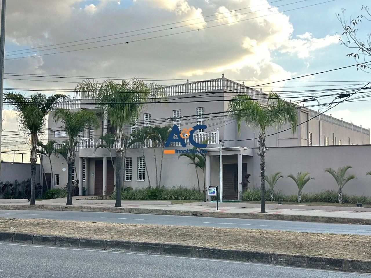 Galpão com 2.000m² na Pampulha