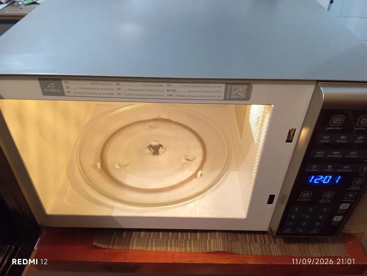 Micro Ondas Electrolux espelhado30lts  - Foto 5