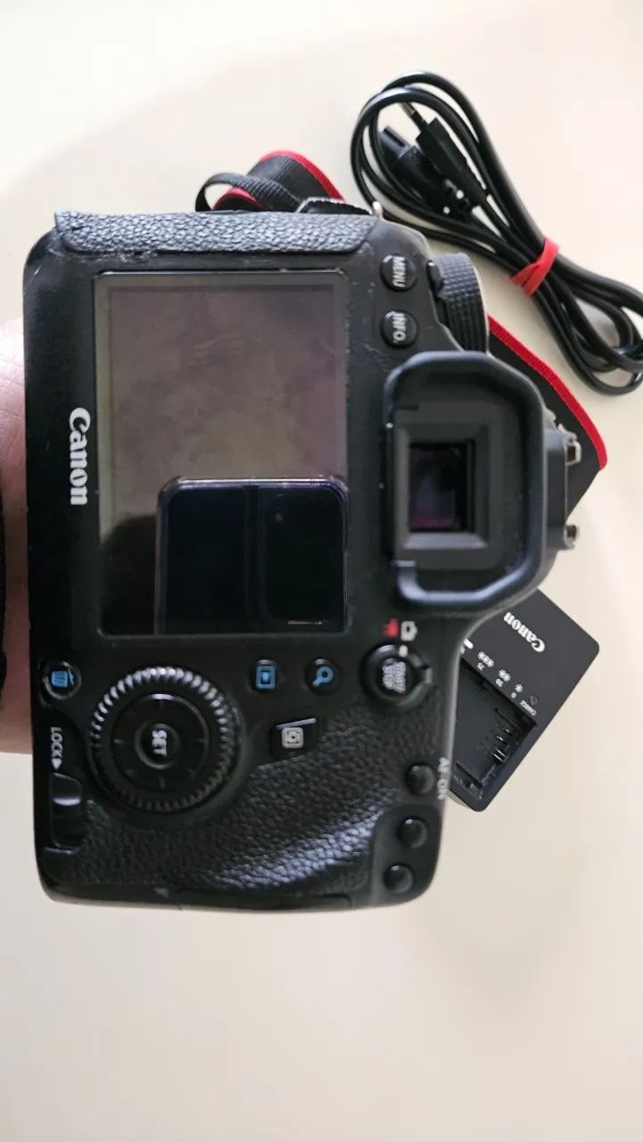Câmera Canon 6D - Foto 3