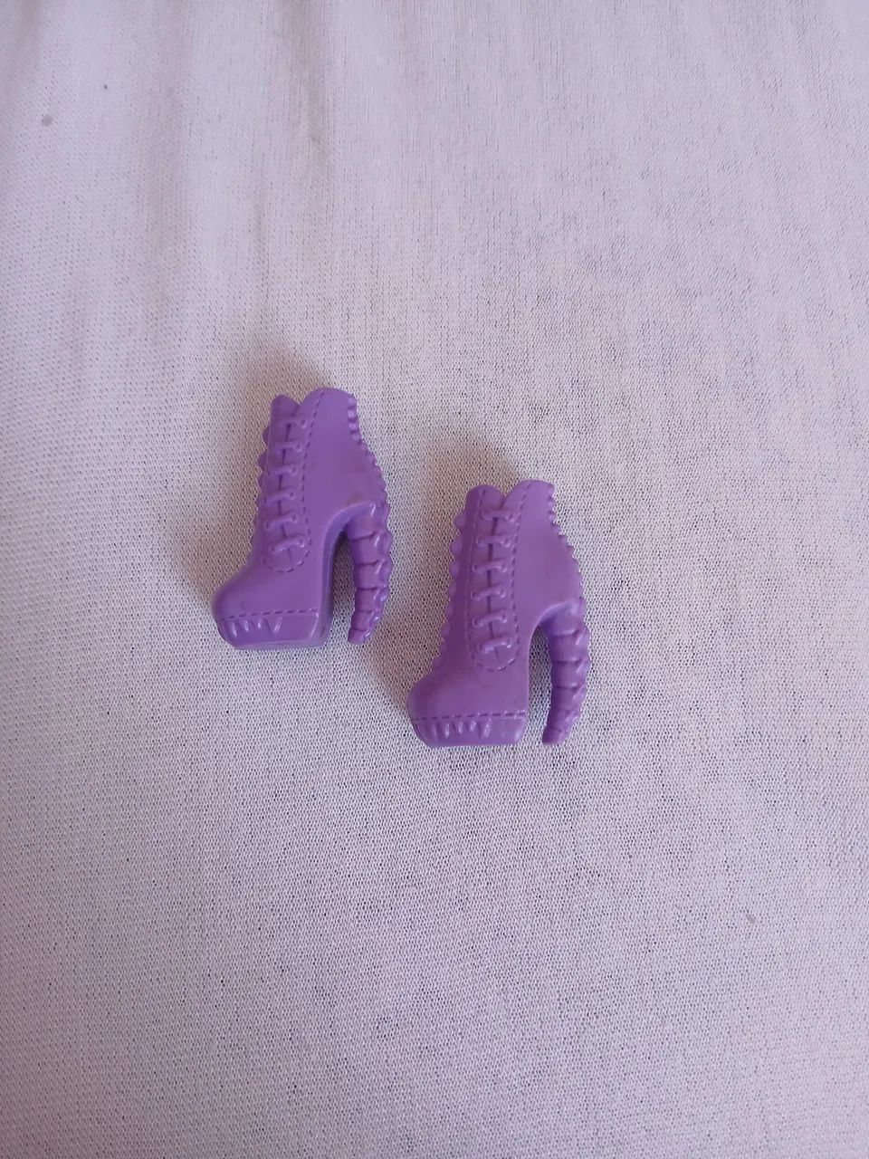 Bota de boneca monster high clawdeen  - Foto 2