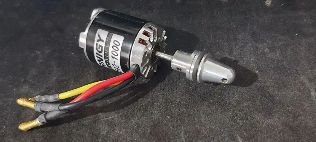 Motor Brushless Turnigy Aerodrive 3542 1000kv - Foto 3