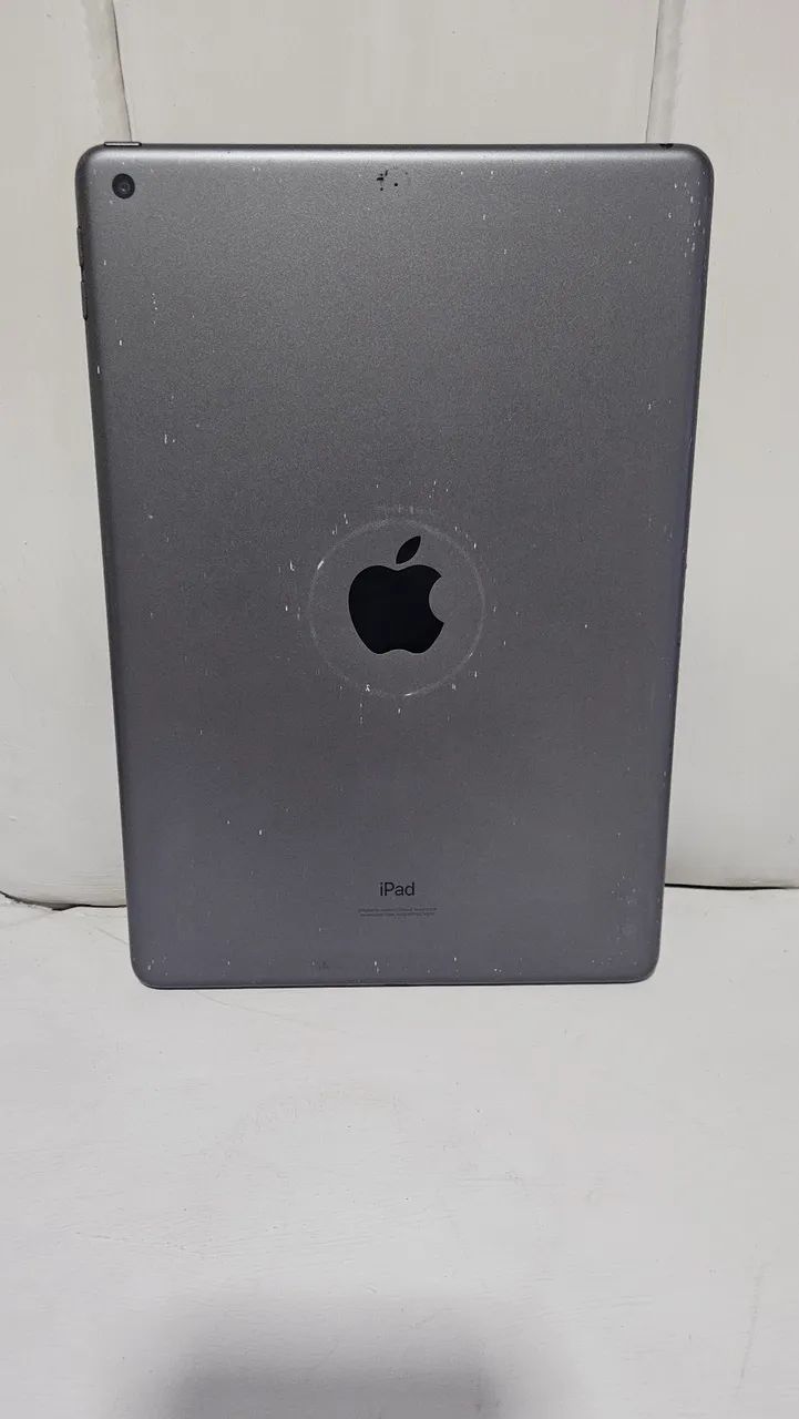 ipad 8 geração 32gb + capa, película, carregador e caneta touch - Foto 2