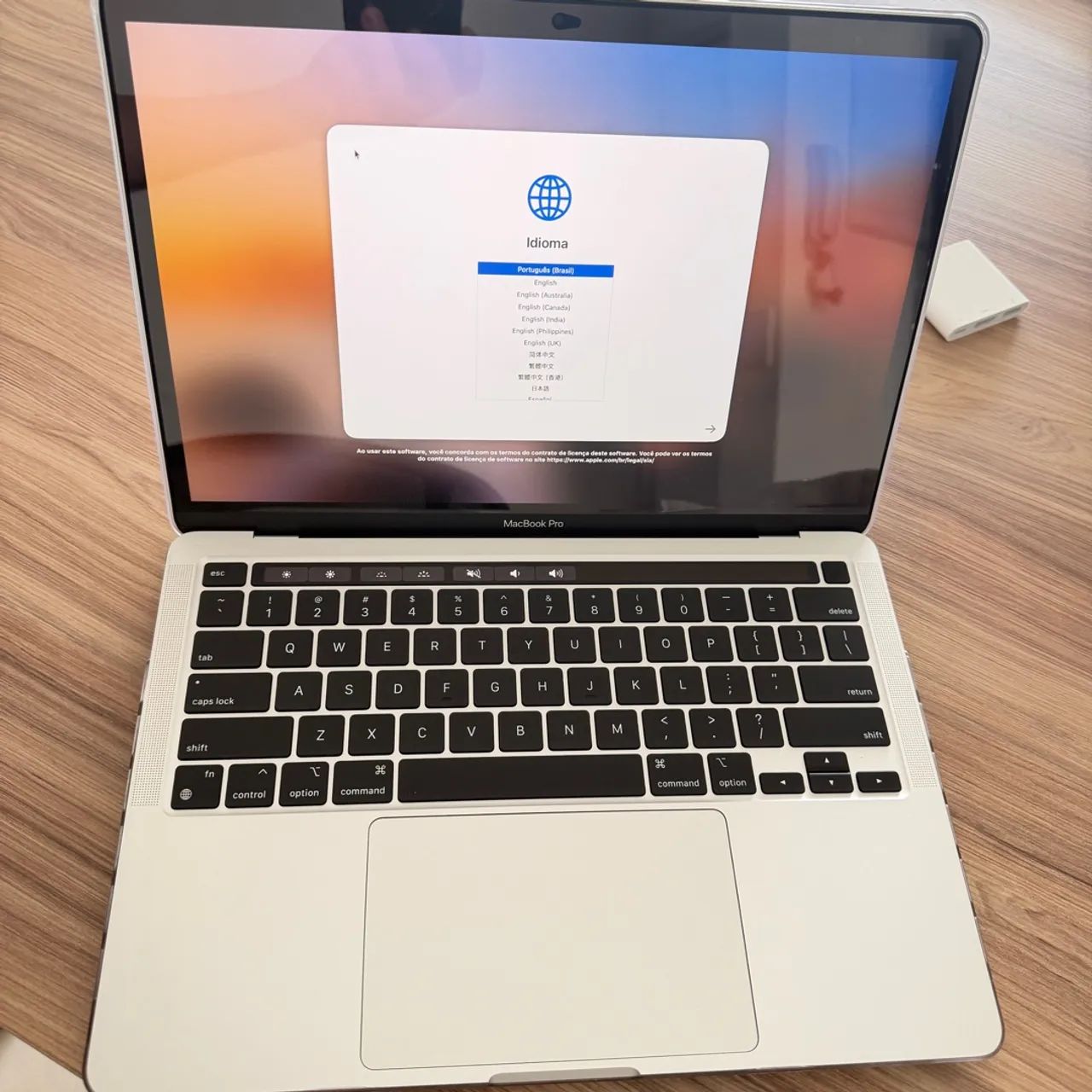 MacBook Pro 13 - M2 2022 + Adaptador Apple USB C Multiportas