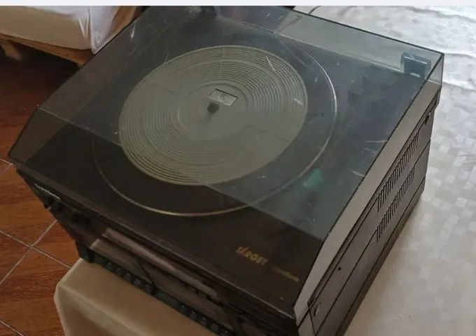 Som 3 em 1 Gradiente + 25 discos precisa de concertos - Foto 2