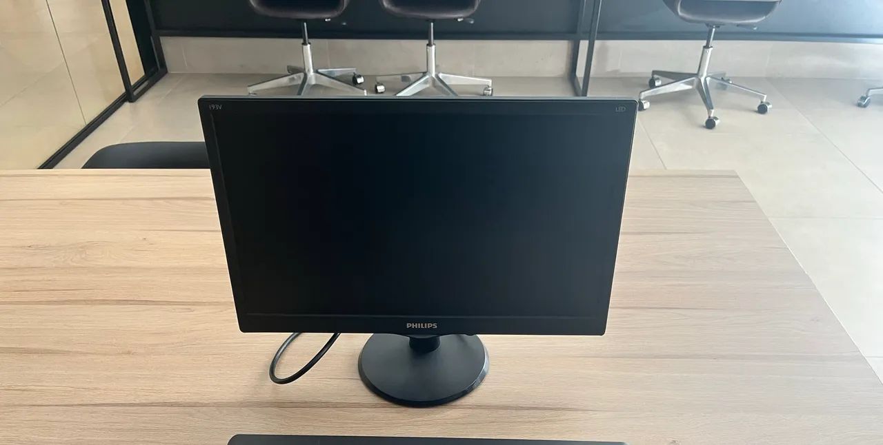 Monitor Philips Led 18.5 HDMI + Teclado e Mouse Dell - Foto 3