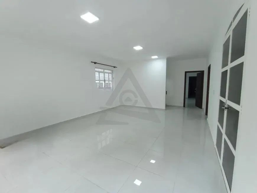 Casa para alugar em Campinas, Jardim Proença, com 4 quartos, com 244 m² - Foto 3