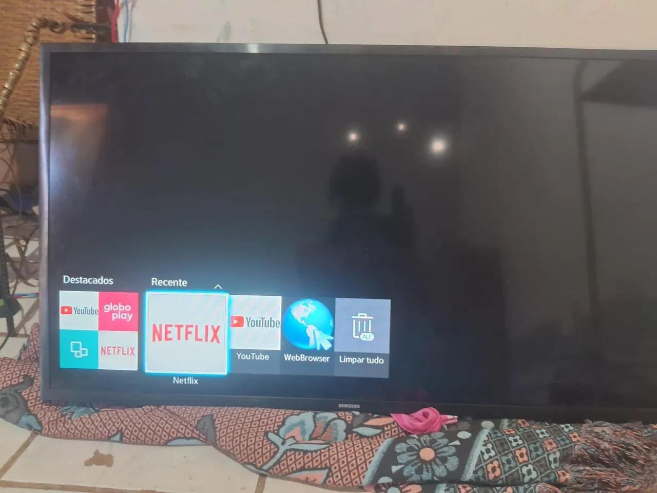 Vendo tv 40 polegadas Samsung smart zera  - Foto 2