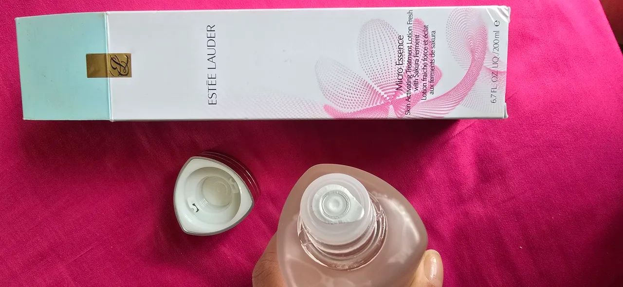 ESTEE LAUDER MICRO ESSENCE SAKURA