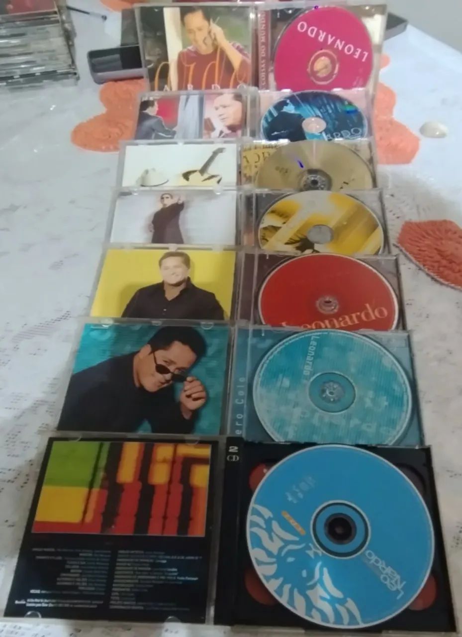 Mini coleção de cds do Leonardo  - Foto 2