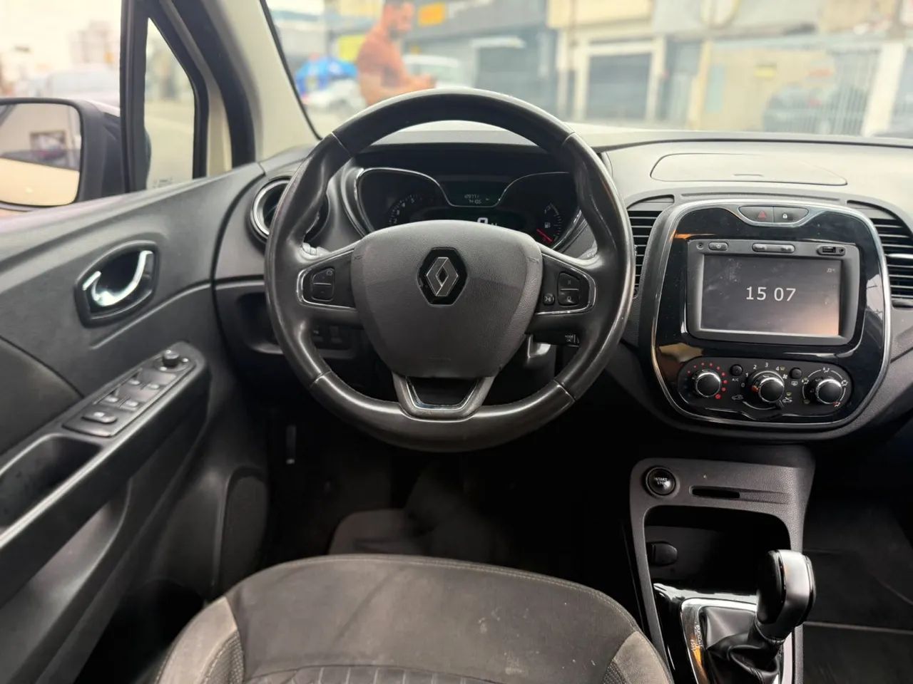 Renault Captur Zen 1.6 16V Flex 5p Aut., foto 6 de 18