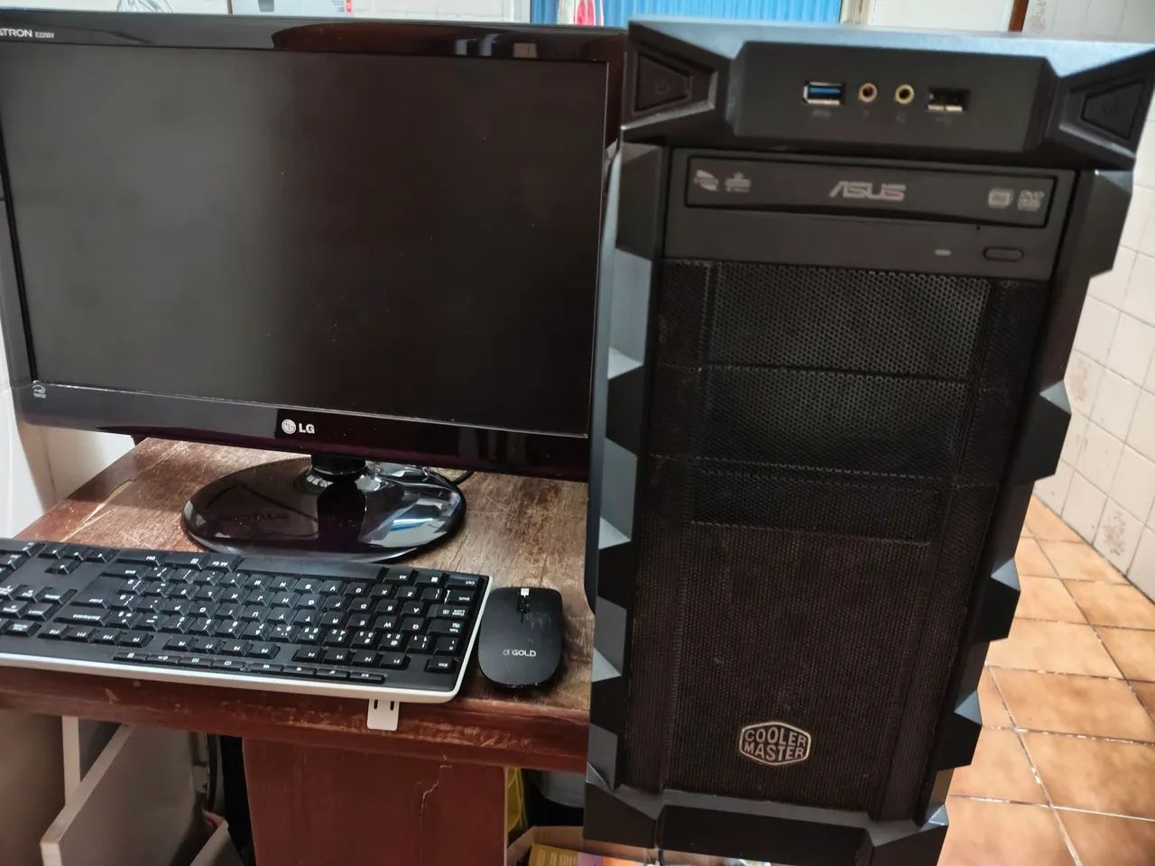 Vendo computador Intel Core i7 16 GB RAM vídeo 2 GB SSD 120 GB HD 1 TB monitor 21,5'' - Foto 4