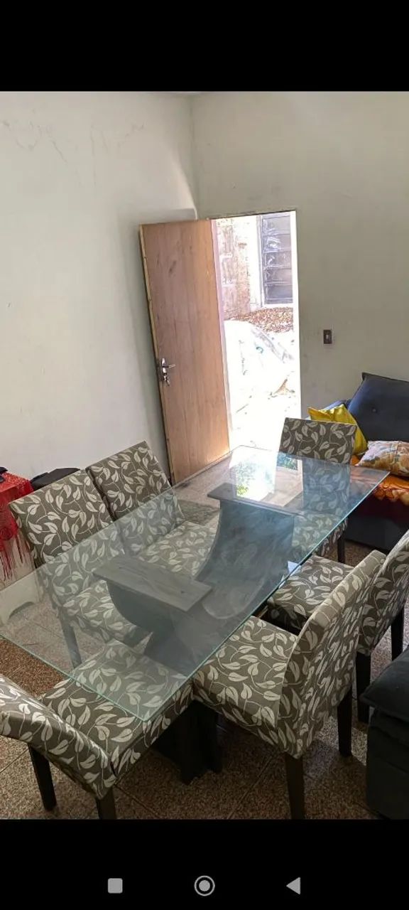 Mesa de vidro com seis cadeiras - Foto 2