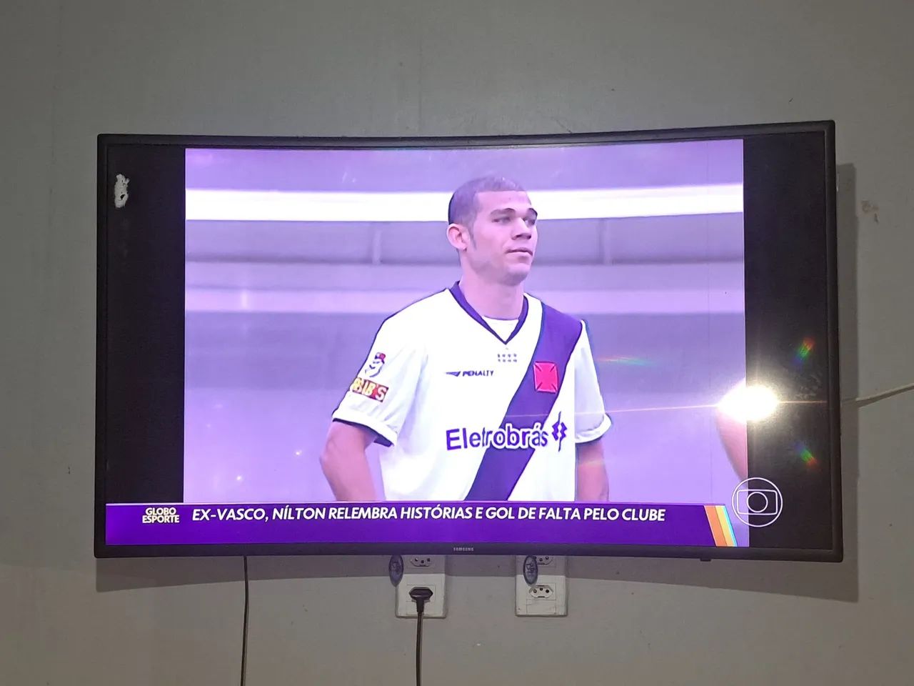 Televisor Samsumg 49" - Foto 2