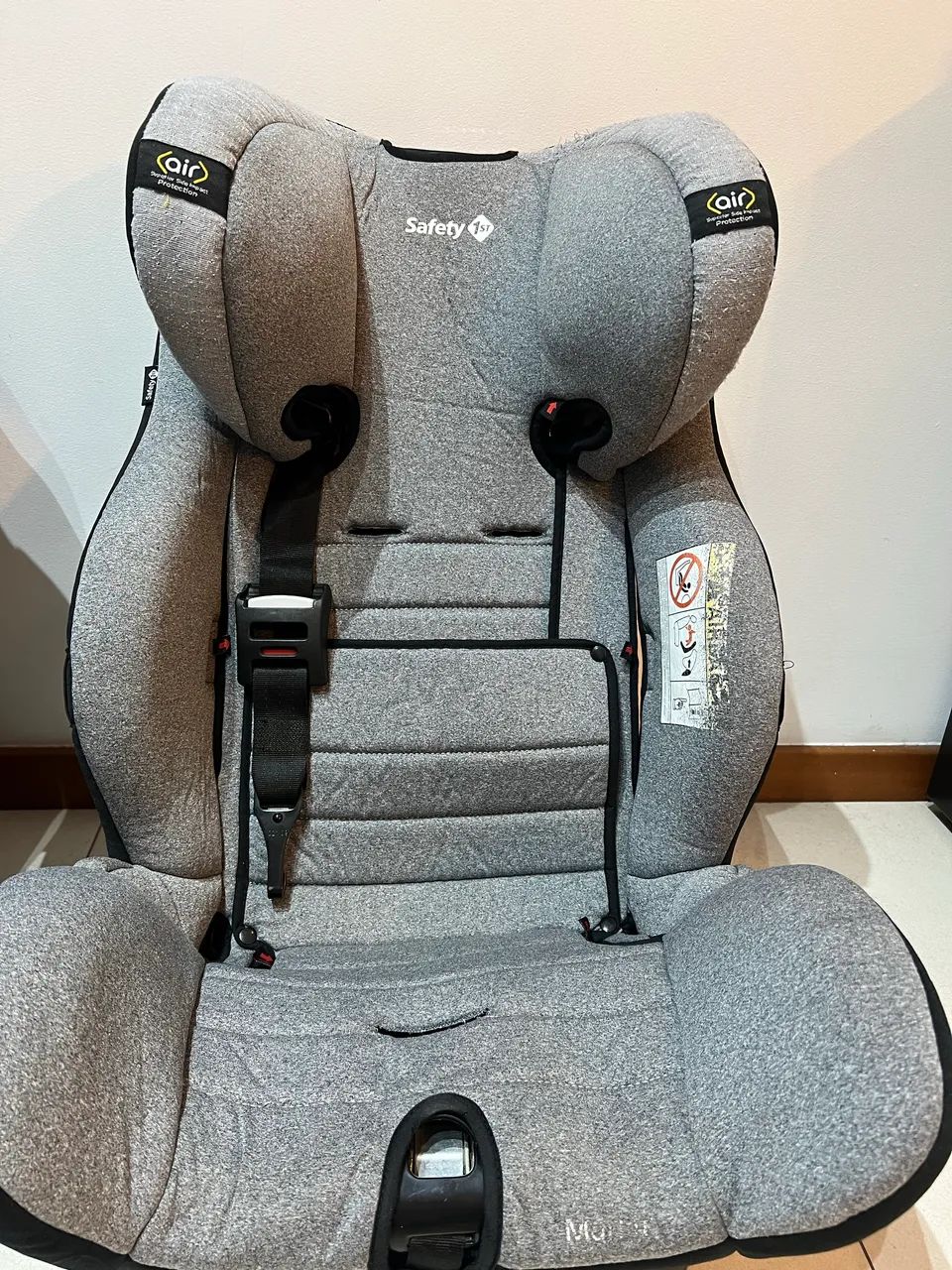 Cadeirinha multifix 0-36 quilos com isofix