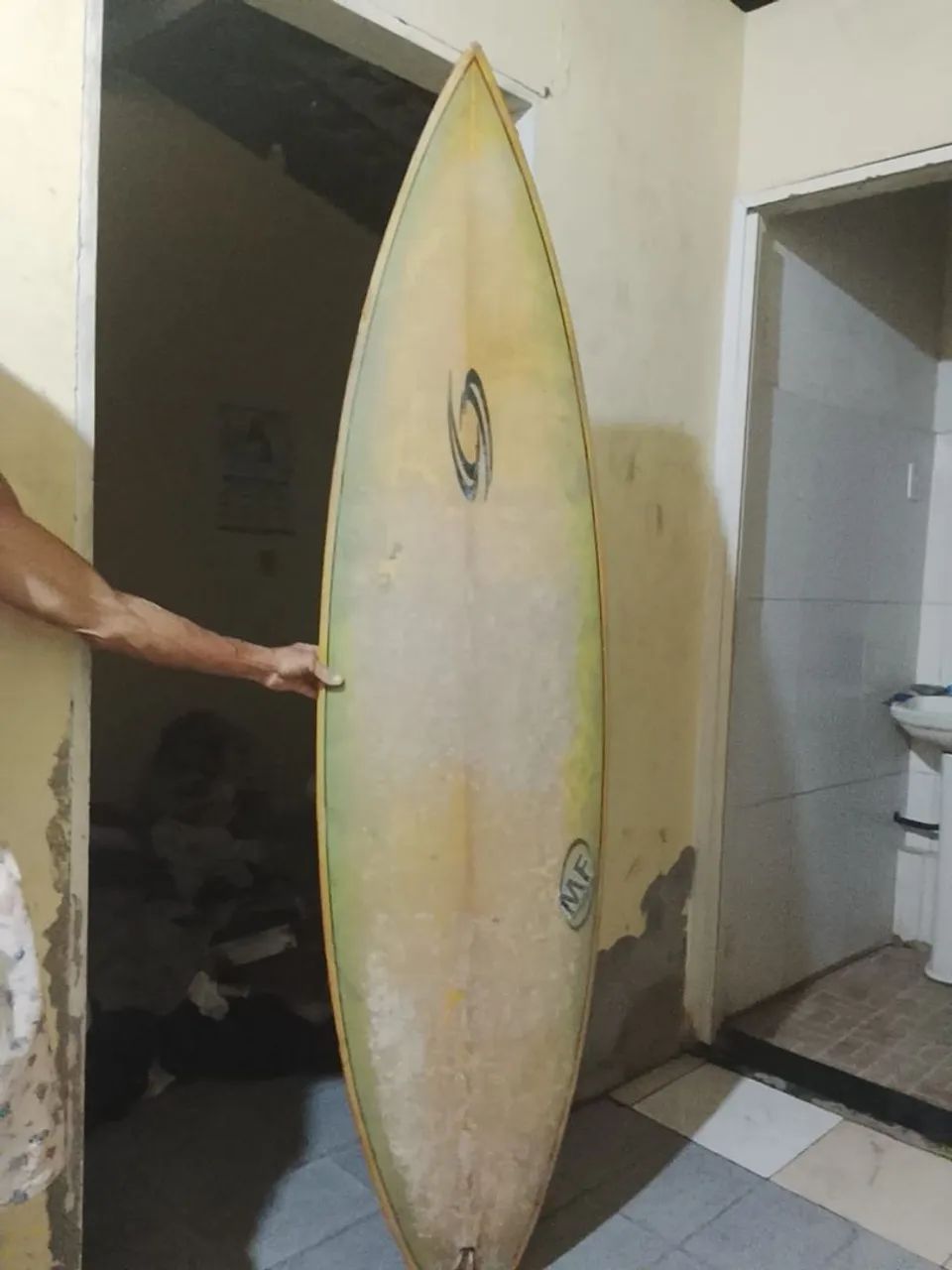 Vendo prancha de surf usada 