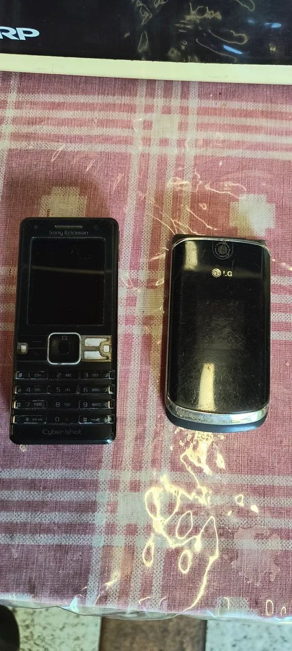 Dois celular sucata ler anuncio