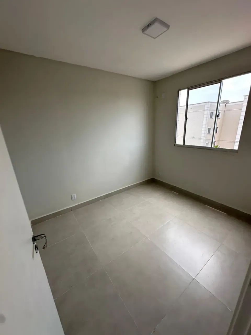 VENDO APARTAMENTO  PARQUE CHAPADA DO MIRANTE -  REFORMADO