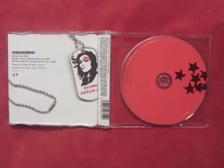 Madonna CD Single American Life UK Edition. - CDs, DVDs etc