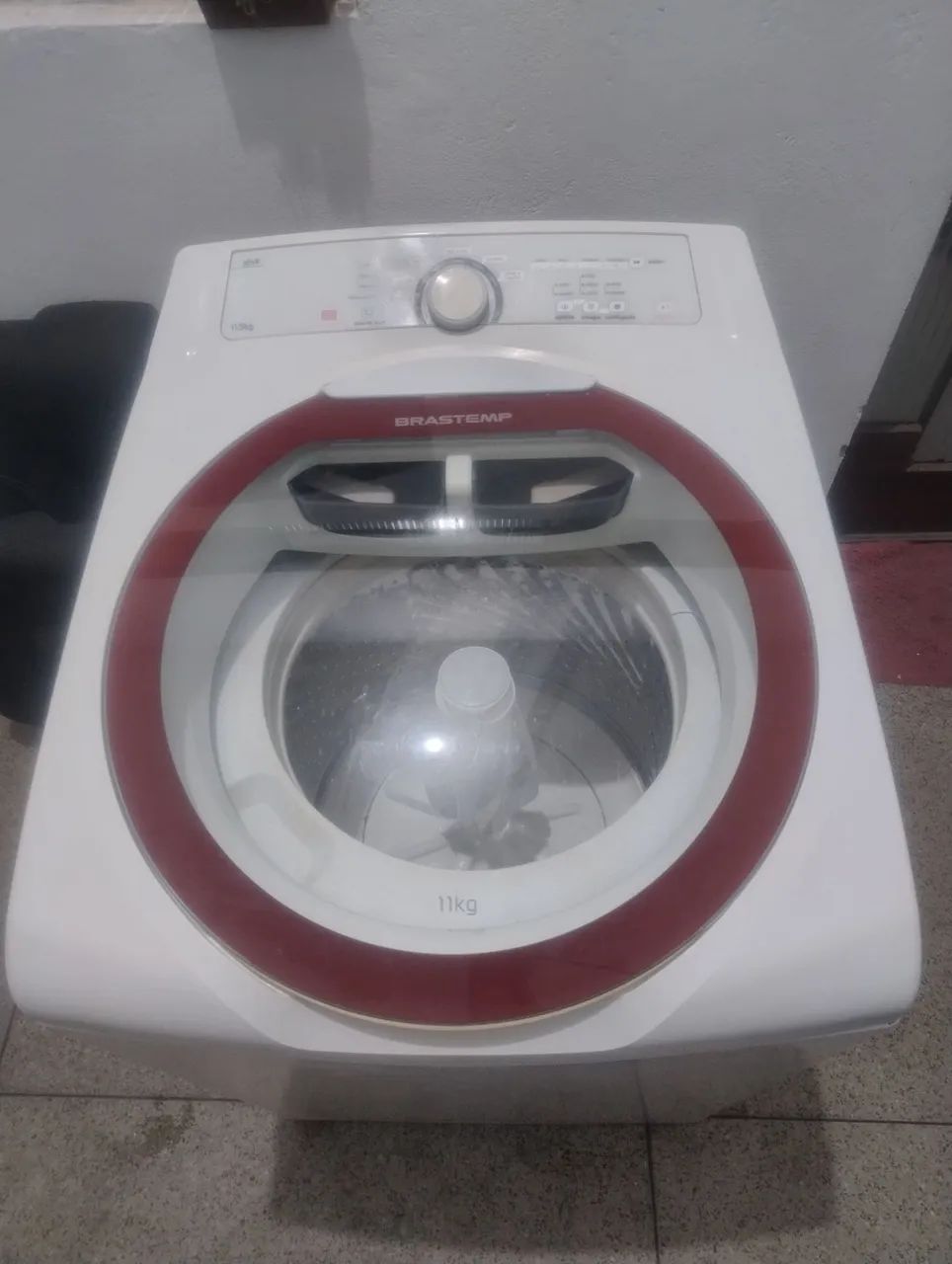 Máquina de lavar BRASTEMP 11KG ( Silênciosa )