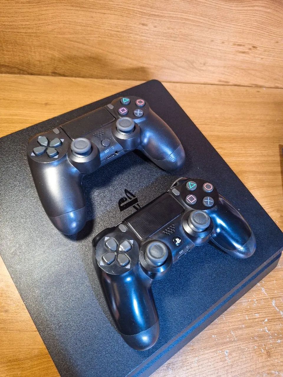 Ps4 Slim + 2 Controles e Jogos - Foto 5