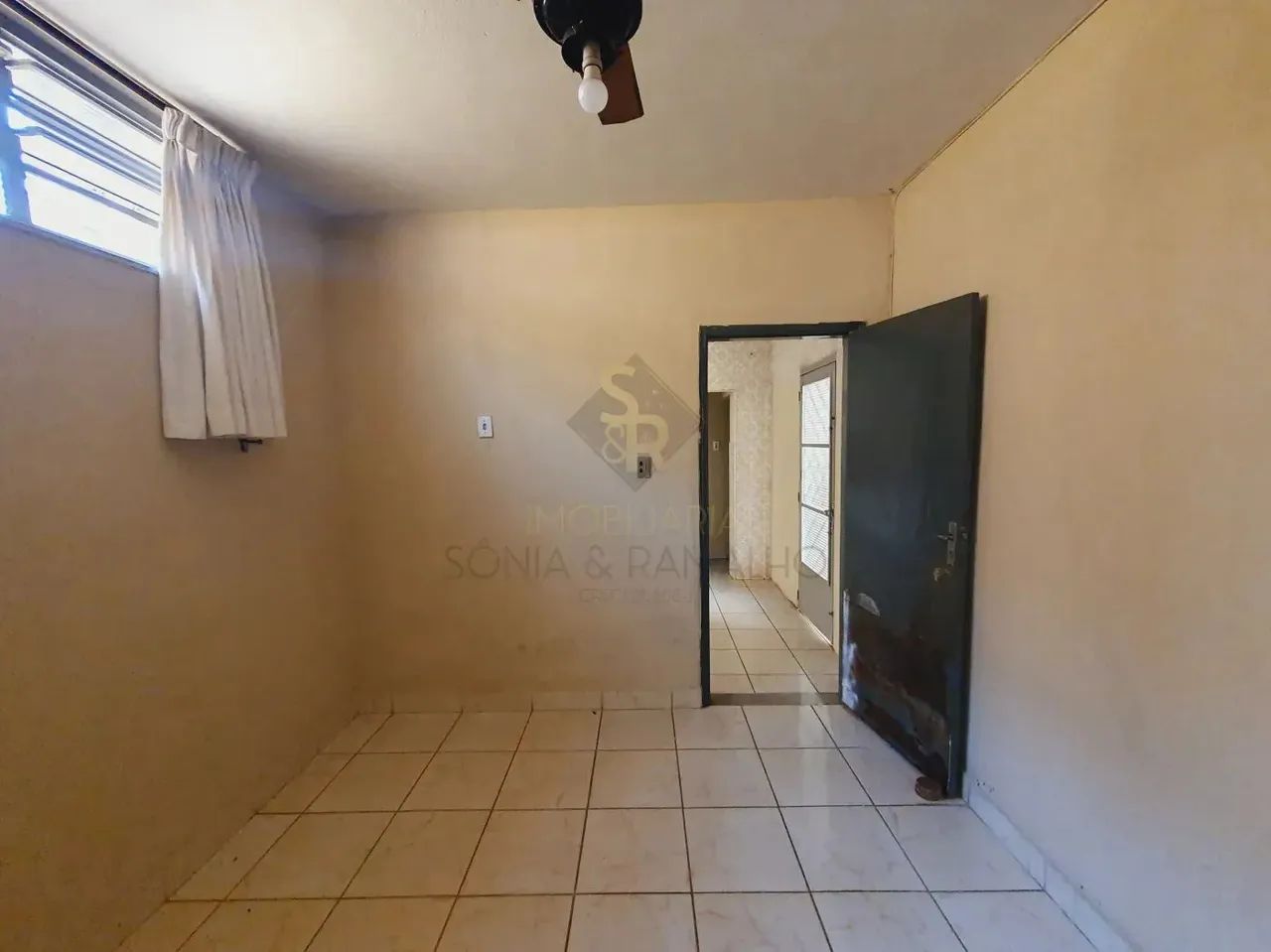 Casa Térrea para Locação no bairro Vila Tibério, em Ribeirão Preto - Foto 10