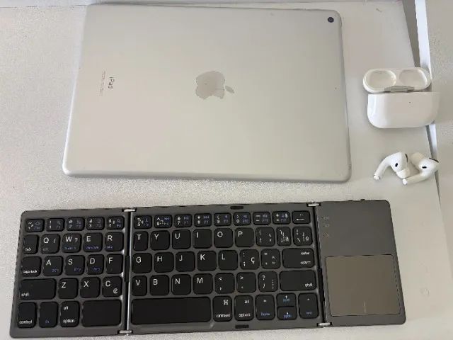 Ipad + Ipod pro e teclado Bluetooth - Foto 2