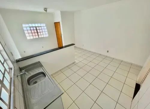 CASA A VENDA BEM LOCALIZADA NO PAAR  - Foto 4