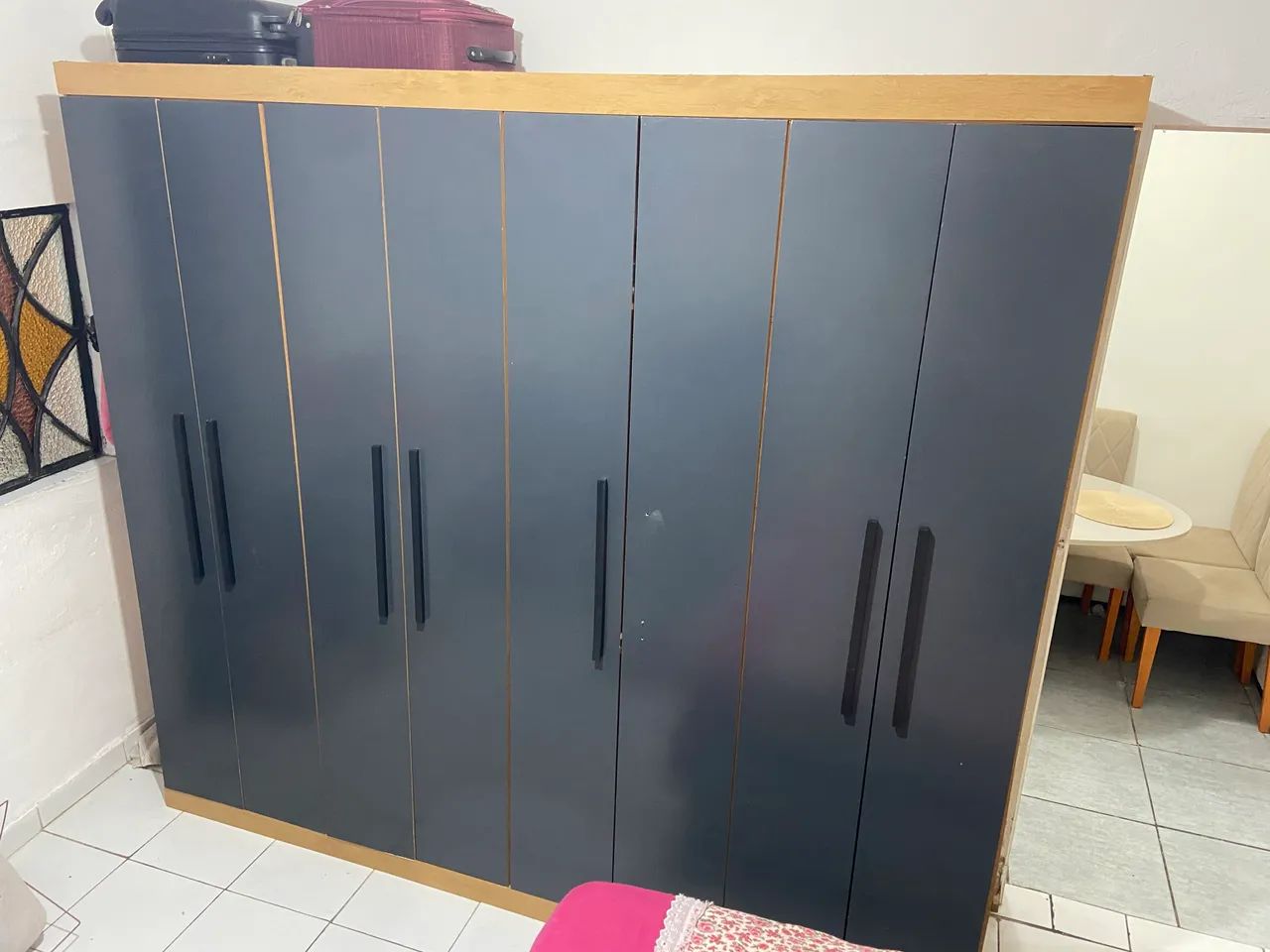 Guarda roupa 8 portas