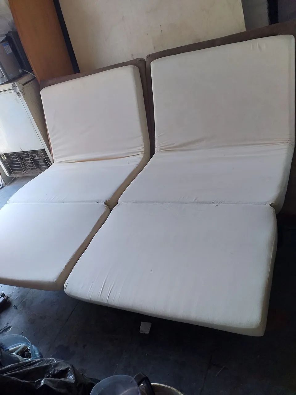 Ótimo sofá cama estrutura de aço troco algum do meu interesse  - Foto 3