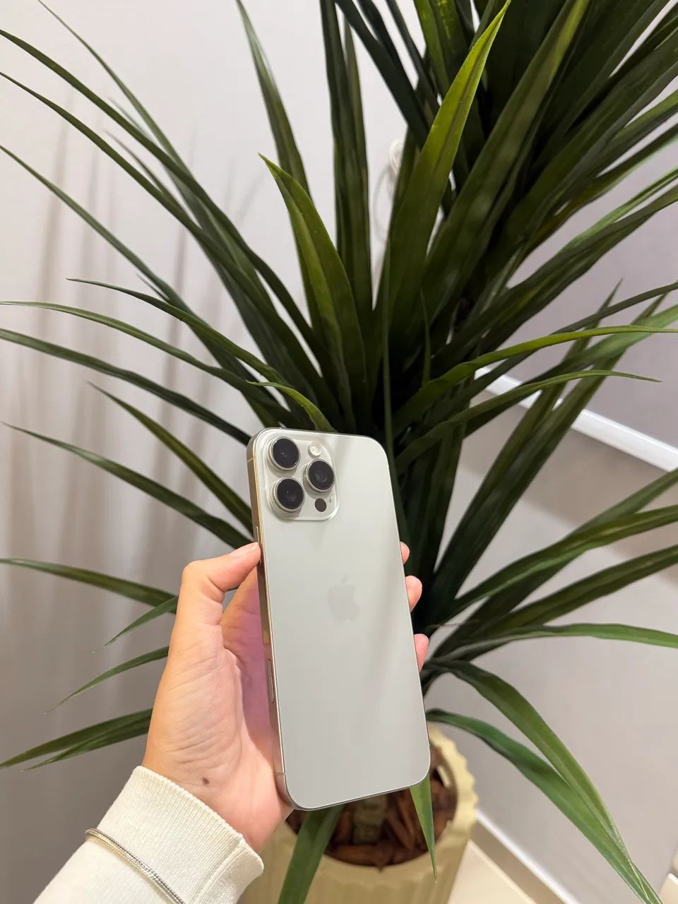 iPhone 16 Pro Max 256gb Natural Titanium IMPECÁVEL - Foto 4