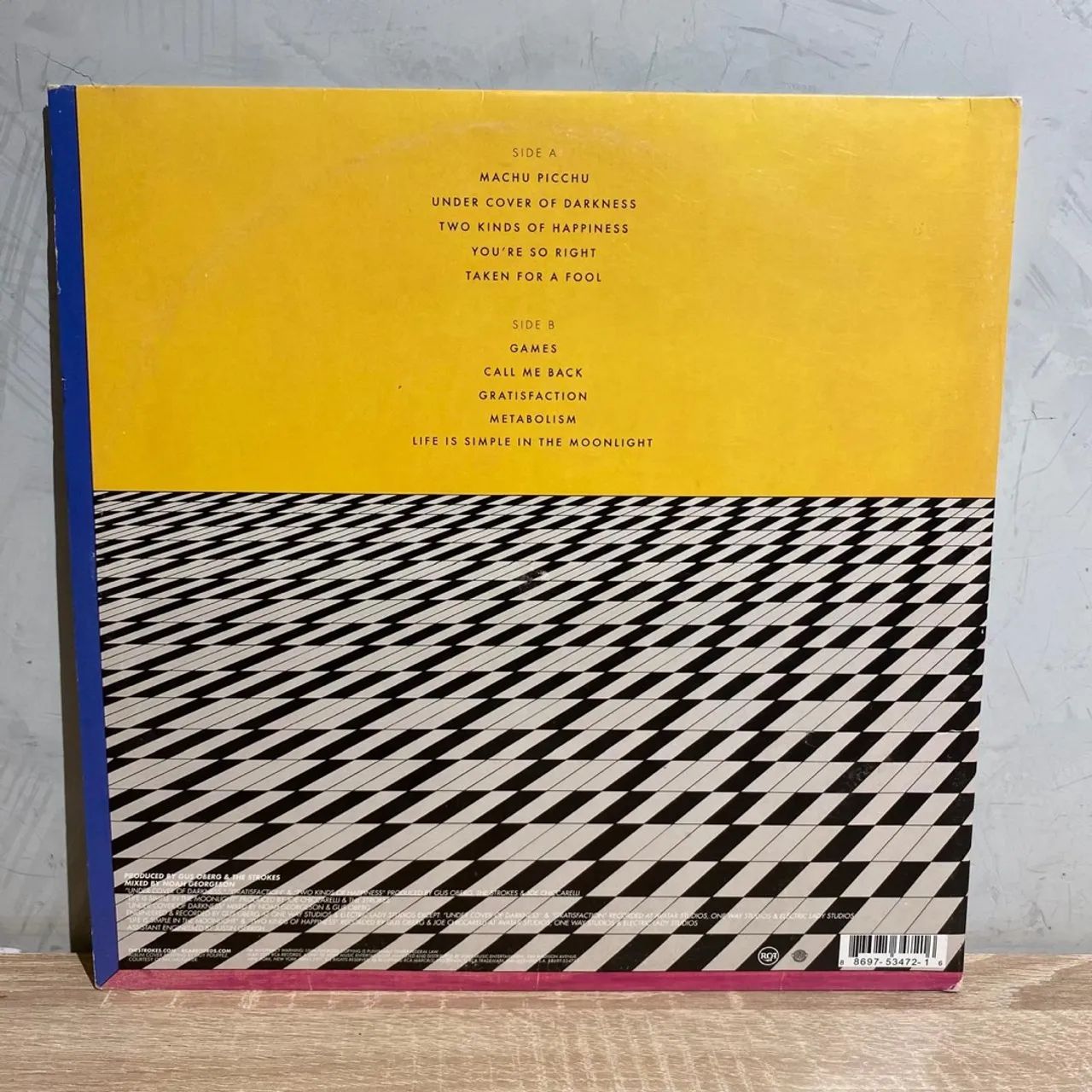 Vinil The Strokes - Angles (LP 2011 - 1ª Prensagem EUA/RCA Gatefold) - Foto 3