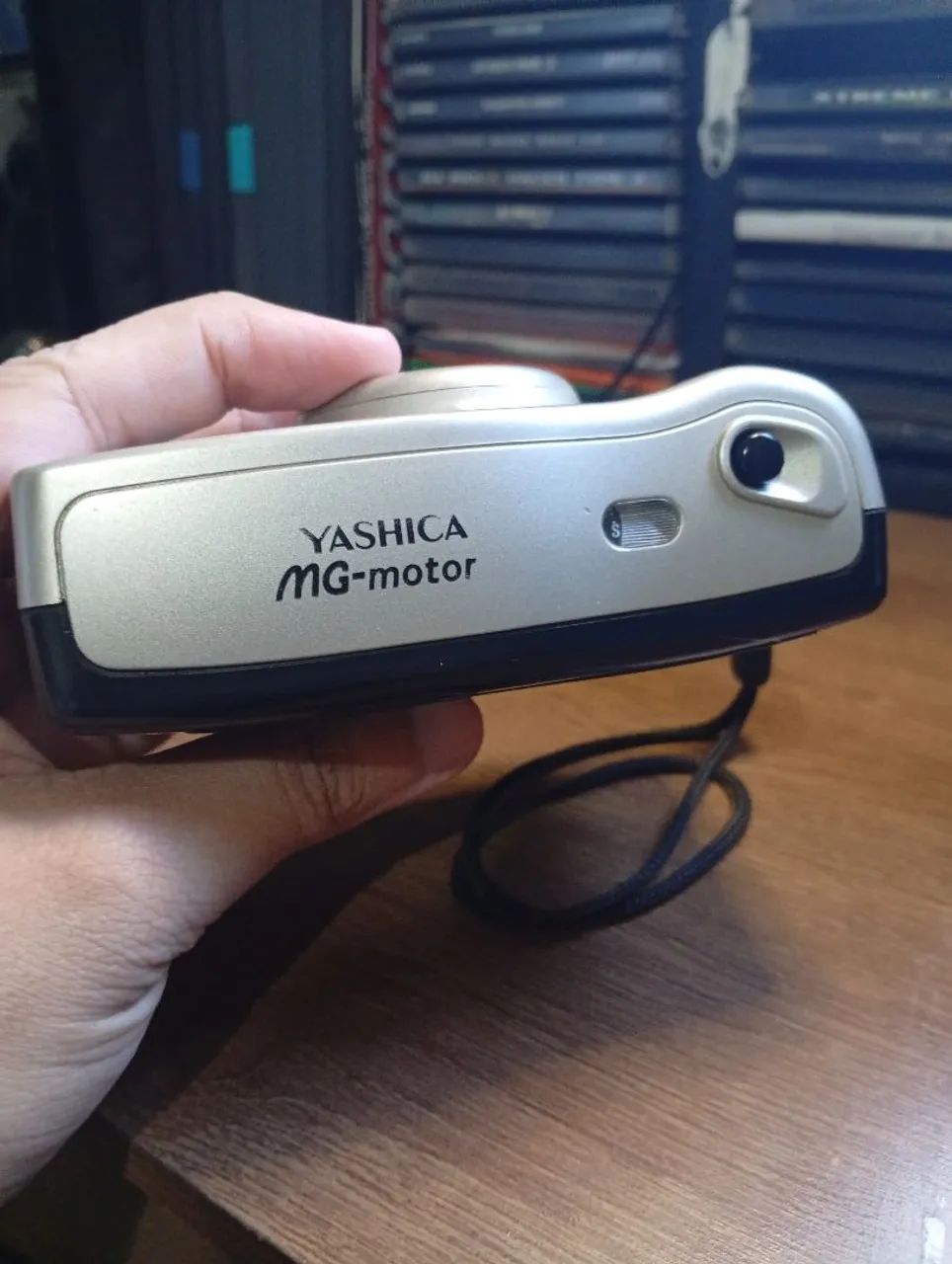 Câmera Yashica MG motor - Foto 3
