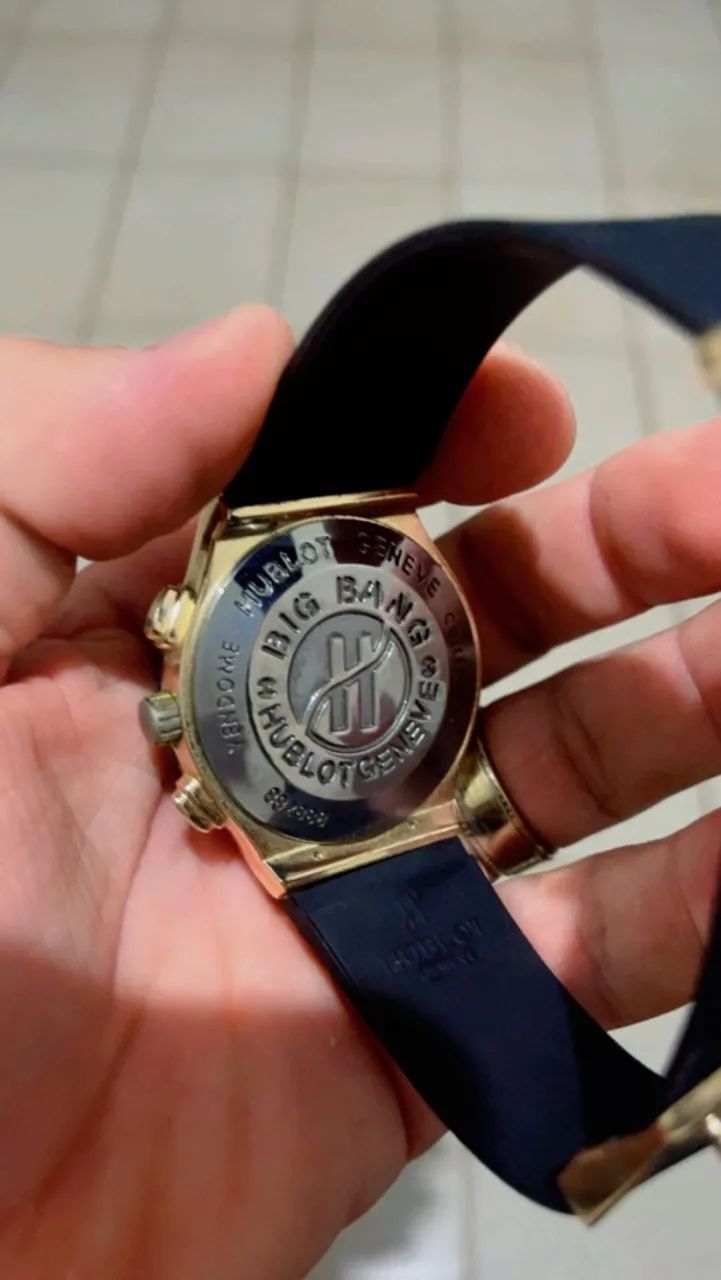RELÓGIO DOURADO + PULSEIRA BRINDE - Foto 4