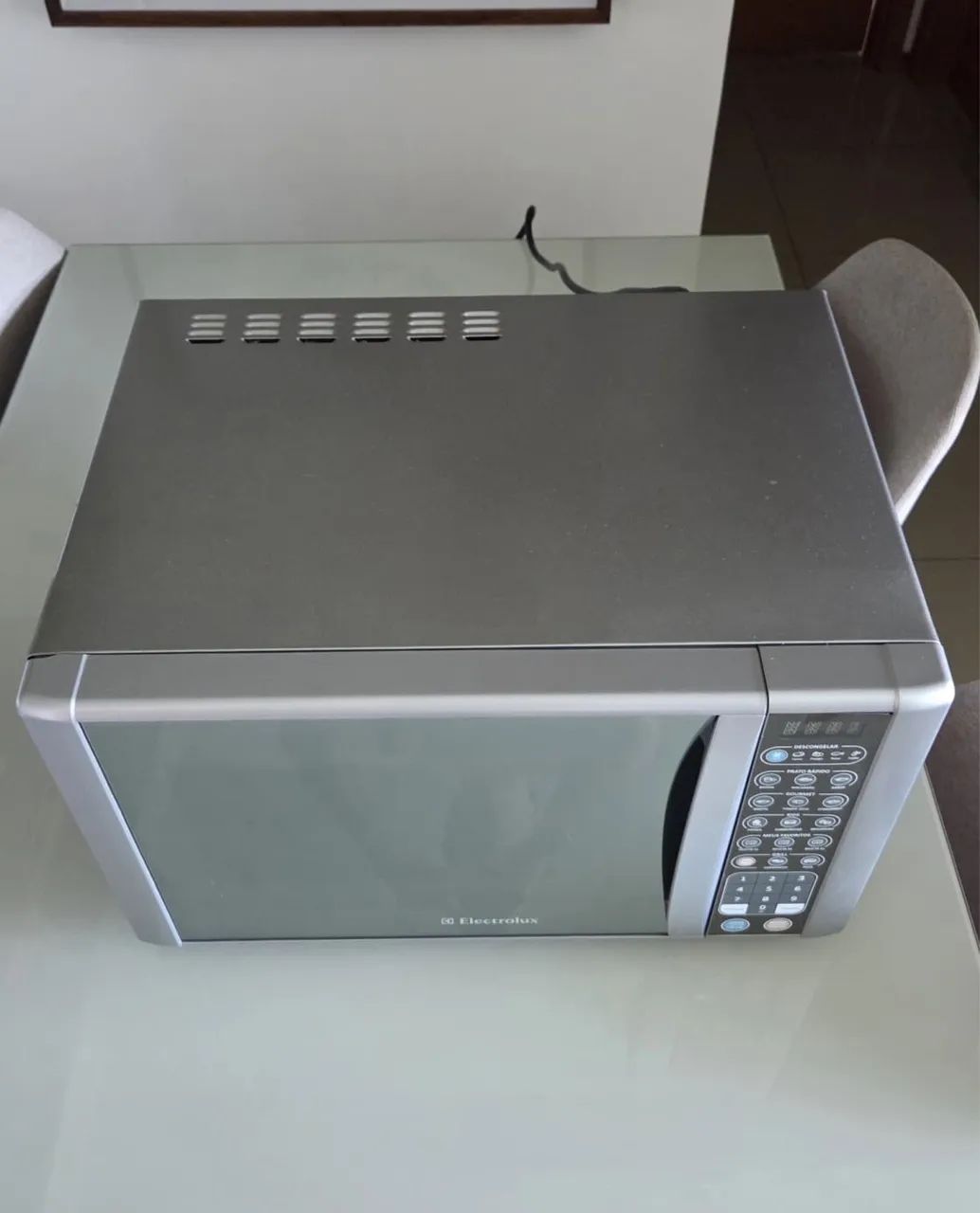 Microondas Electrolux em perfeito estado - Foto 3